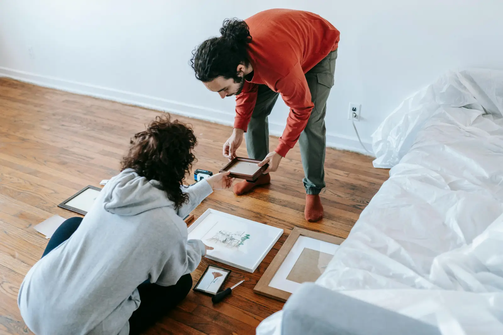 styling your apartment straits row blog