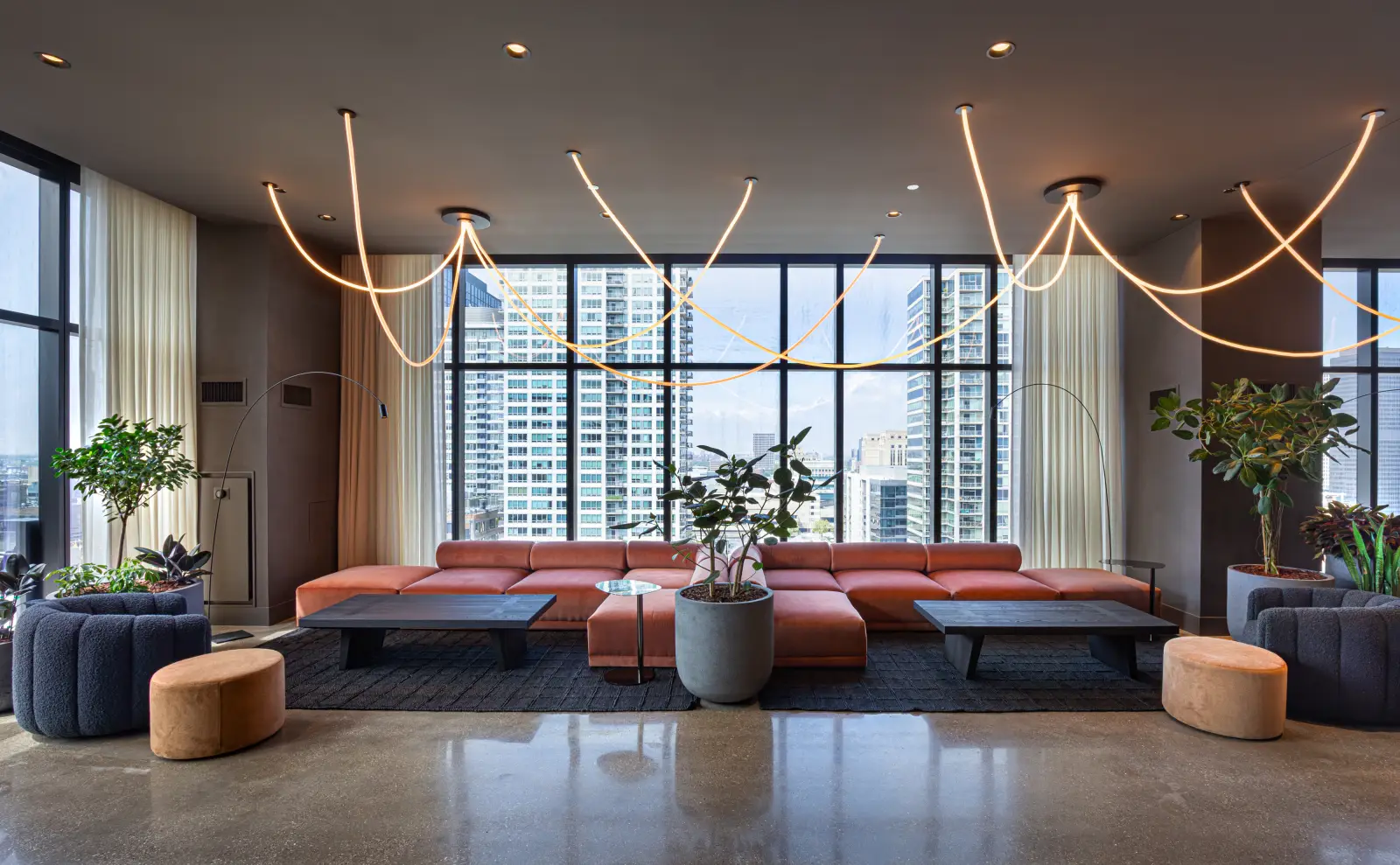 Rooftop Lounge 03