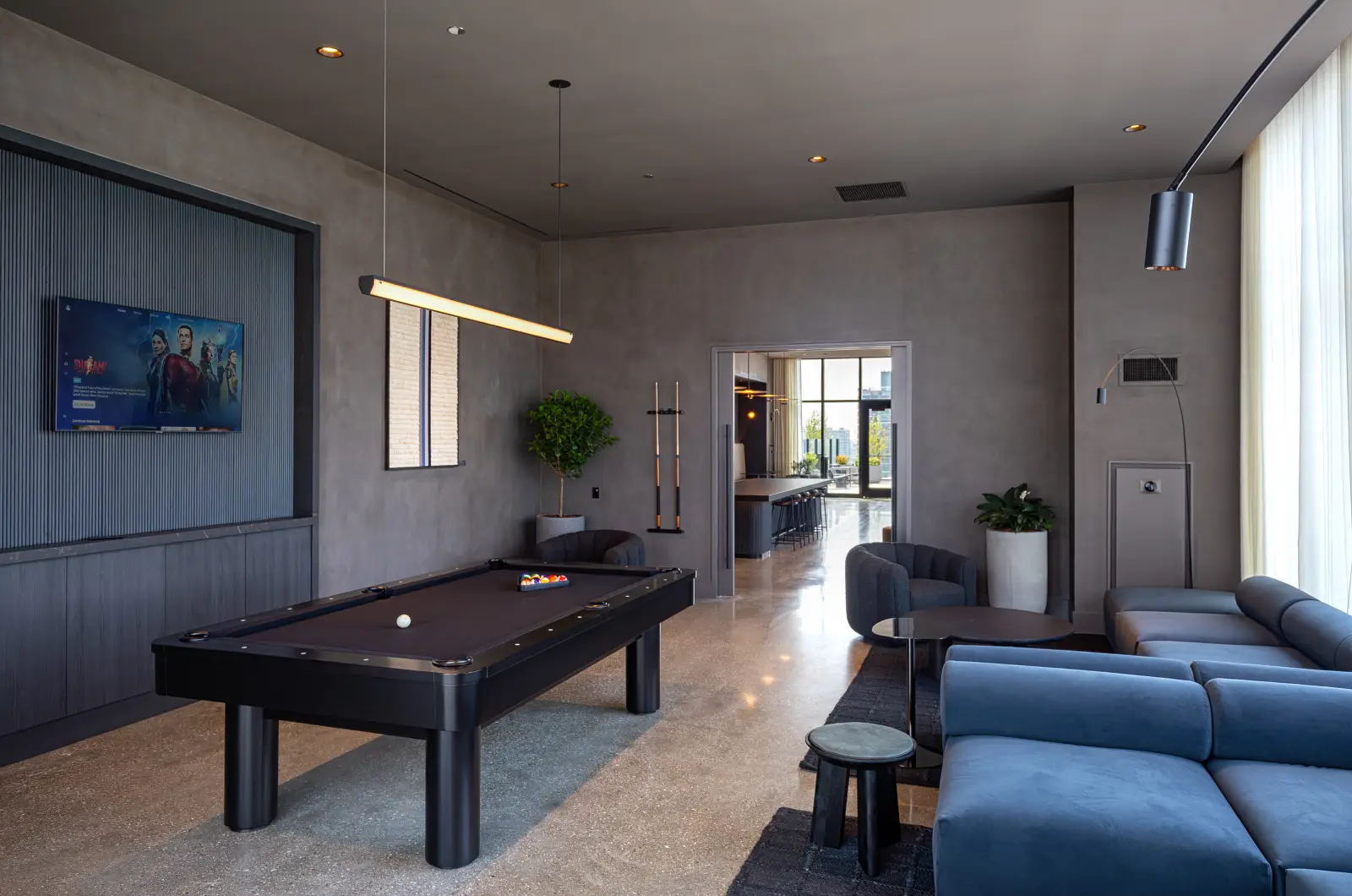 Rooftop Pool Room 02