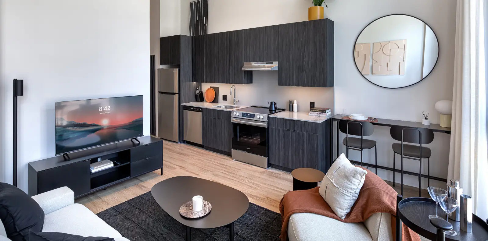 Penthouse 02 cropped