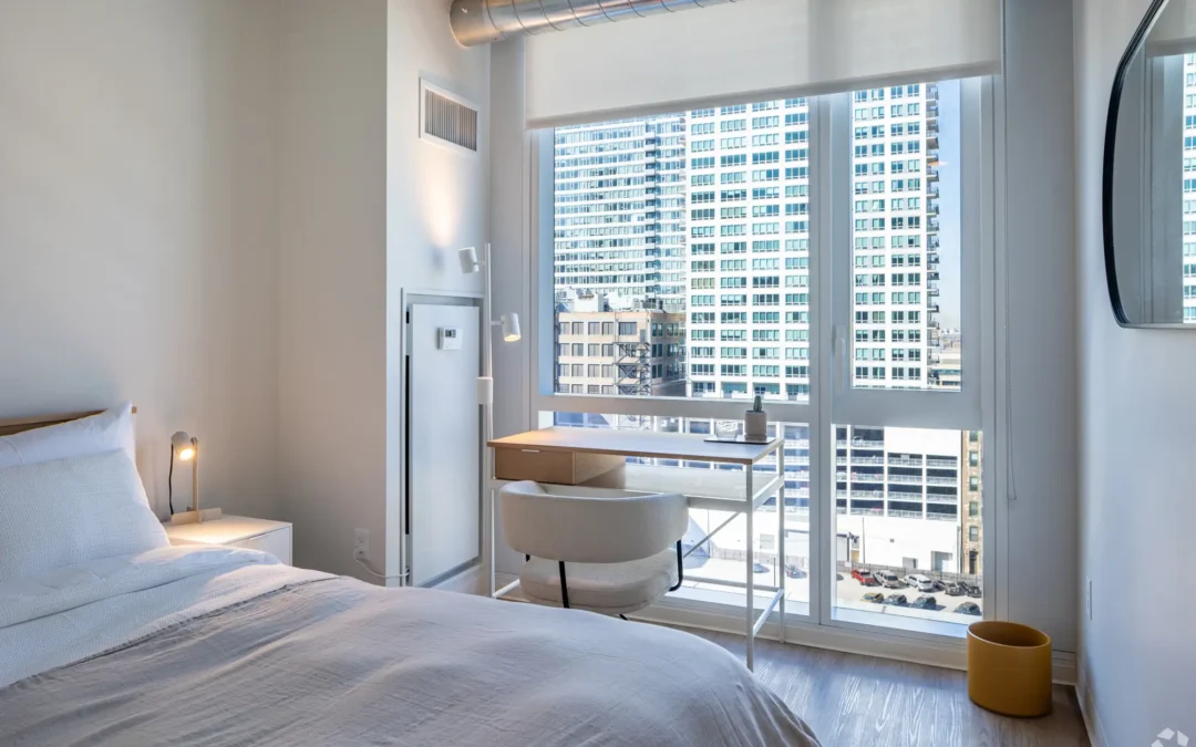 When to Start Looking for Rooms for Rent Chicago for Spring & Summer